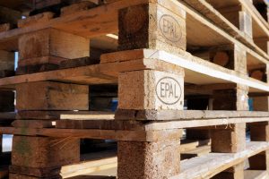 Pallet di legno standard