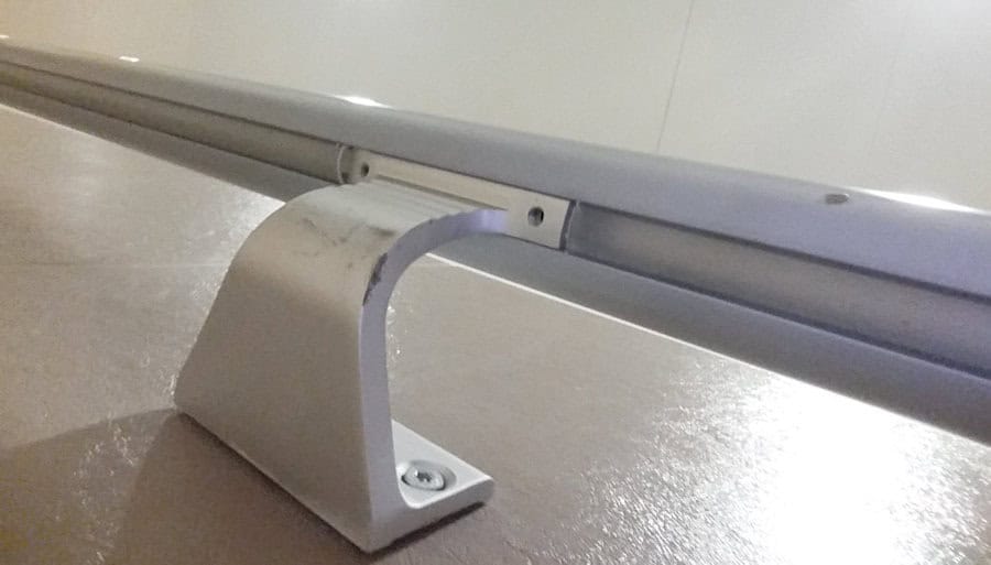 Bottom groove with some filling and screw holes