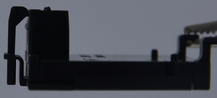 Clip side view