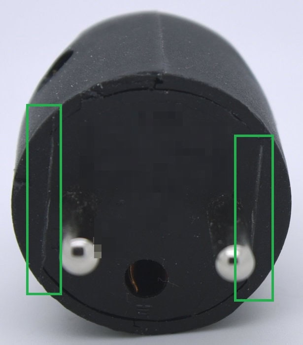 Plastics design tricks collection 36 Electric socket hinge closed