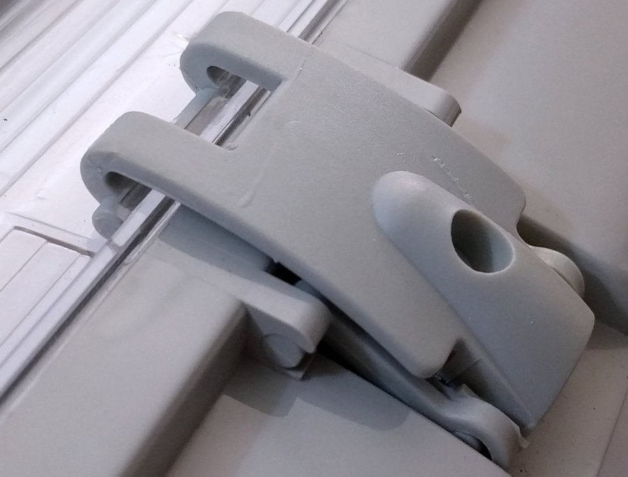 Plastics design tricks collection 23 Latch closed