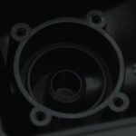 Plastic sealing surface of valve