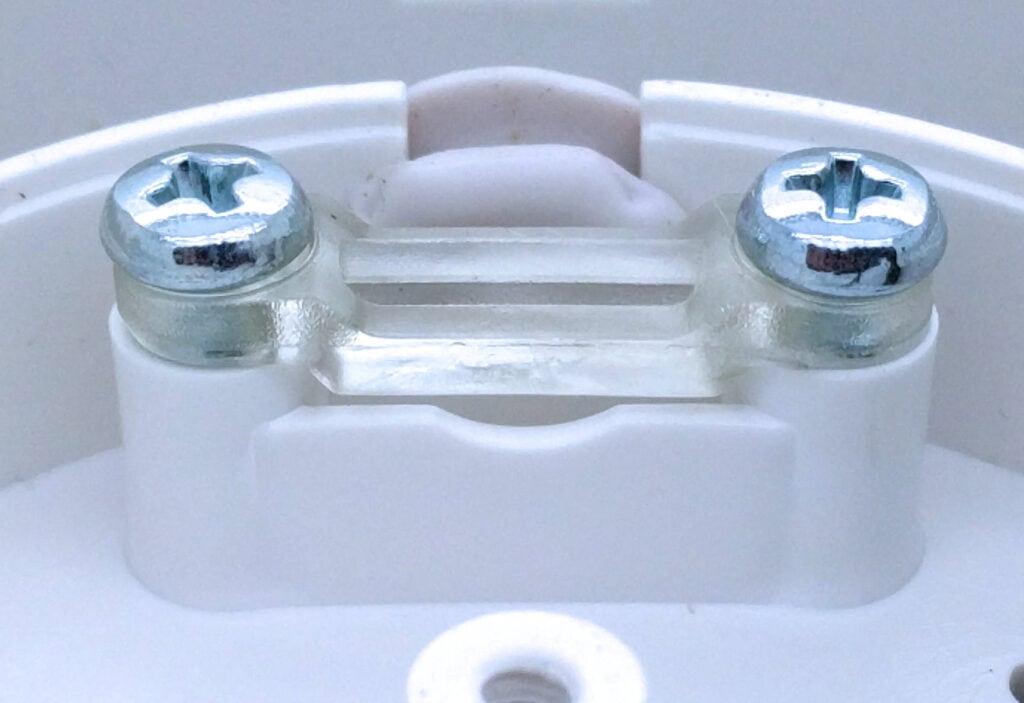 Plastics design tricks collection 50 Screw fixed cable holder 2