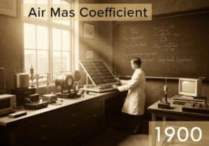 Scienziato che misura le prestazioni dei pannelli solari in relazione al coefficiente di massa d'aria in un laboratorio.